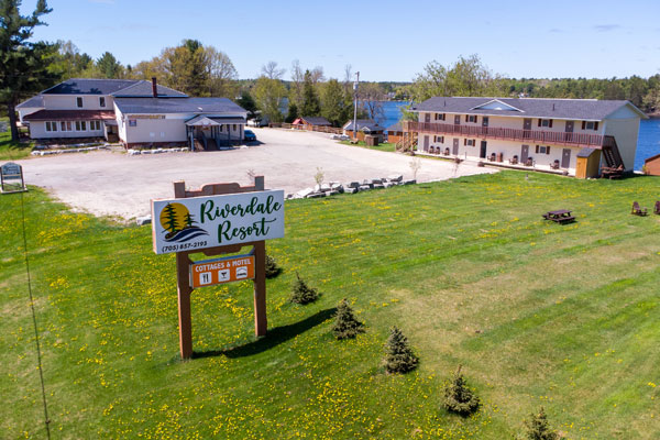 Narozanski North Real Estate Brokerage 32 Narozanski North Real Estate Brokerage 28