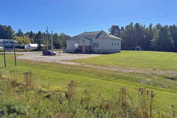 Narozanski North Real Estate Brokerage 19 Narozanski North Real Estate Brokerage 15