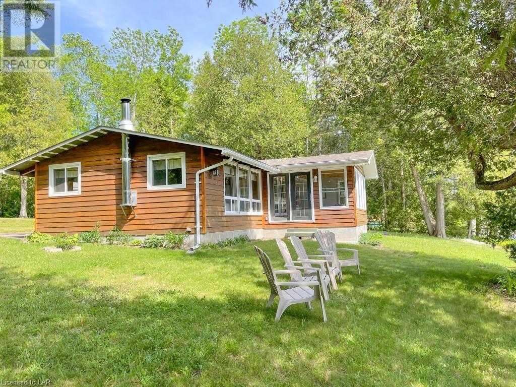When Words Are Not Enough ..., Dream Life At This Cottage !!, Ontario    - Photo 15 - 40126794