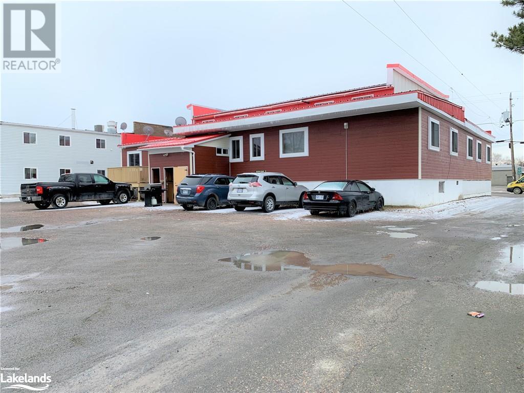A Sterling Offering!  , Income Property Opportunity!, Ontario    - Photo 3 - 40348389