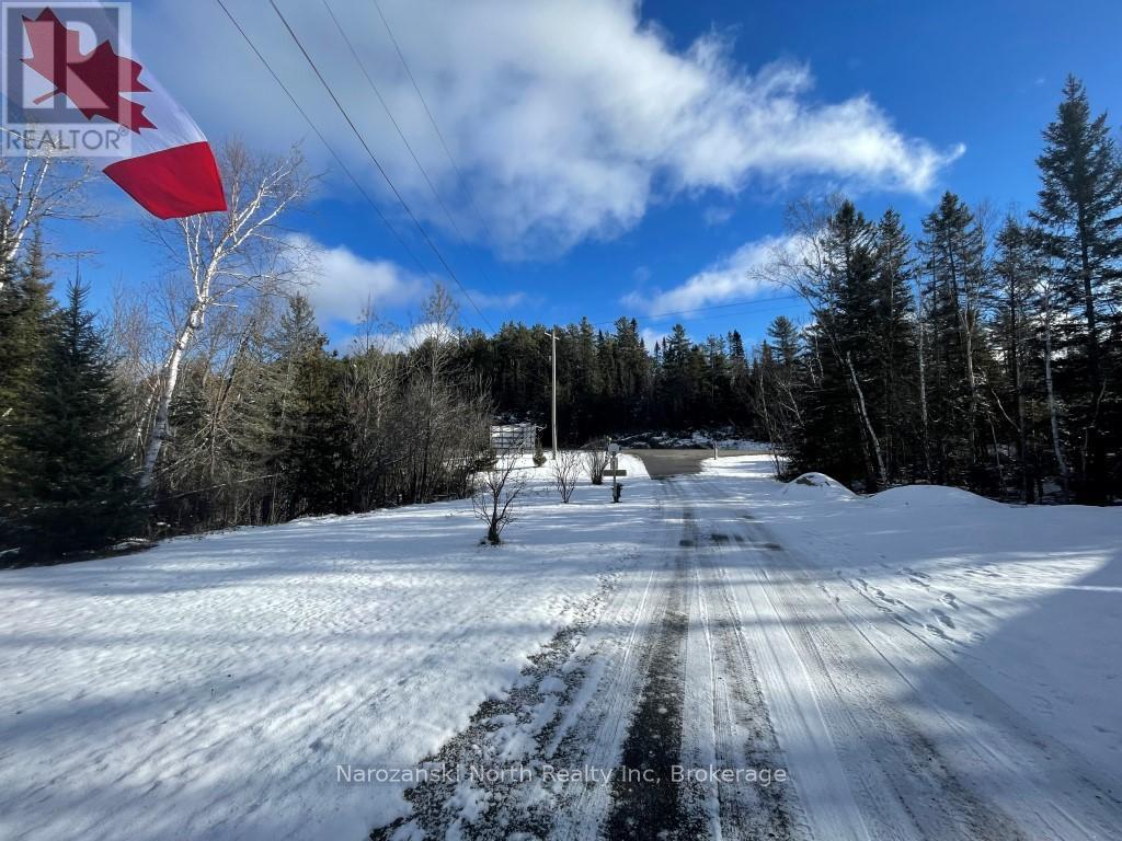 4560 Hwy 11 N, Temagami, Ontario  P0H 2H0 - Photo 5 - X11888098