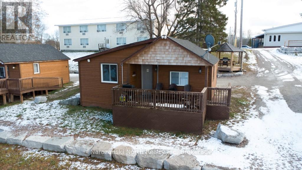 1527 Highway 64, French River, Ontario  P0M 1A0 - Photo 34 - X11888475