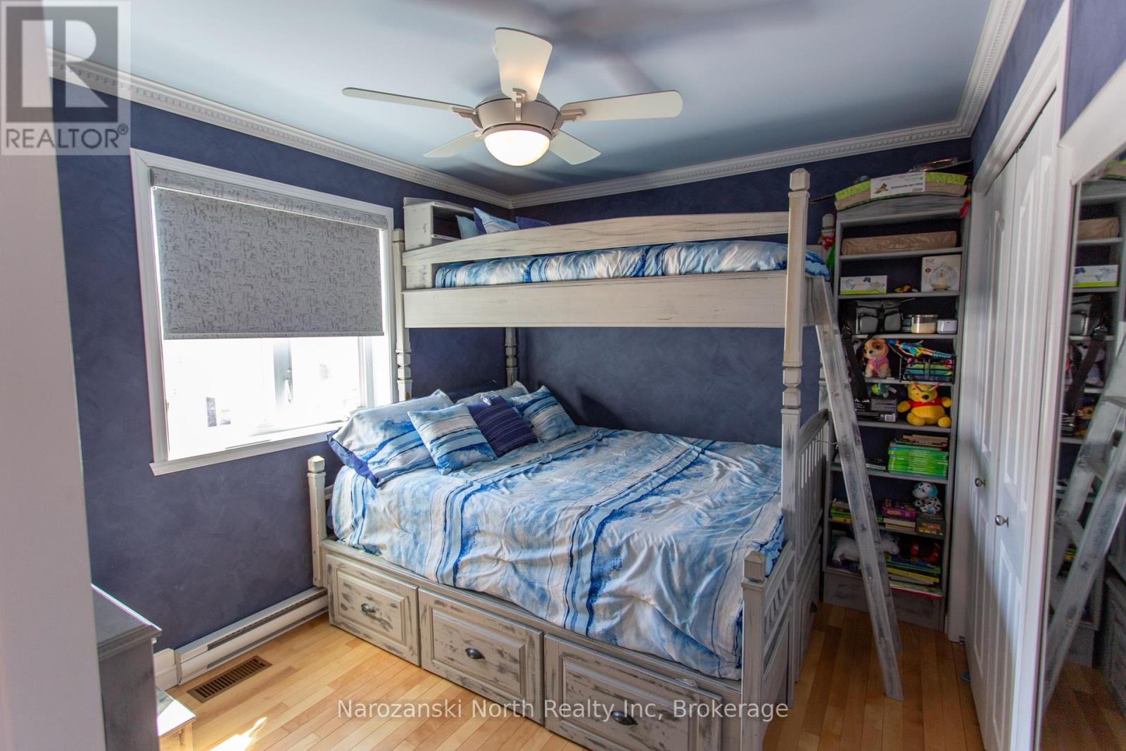 46 Tamerack Avenue, West Nipissing, Ontario  P2B 3H3 - Photo 16 - X12090096