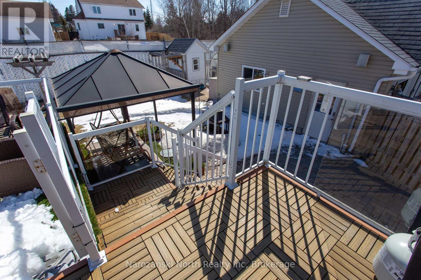 46 Tamerack Avenue, West Nipissing, Ontario  P2B 3H3 - Photo 32 - X12090096