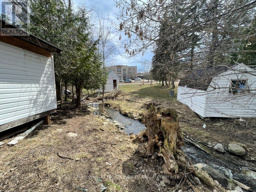 1 Phipps Street, Gore Bay, Ontario  P0P 1H0 - Photo 3 - X12121089