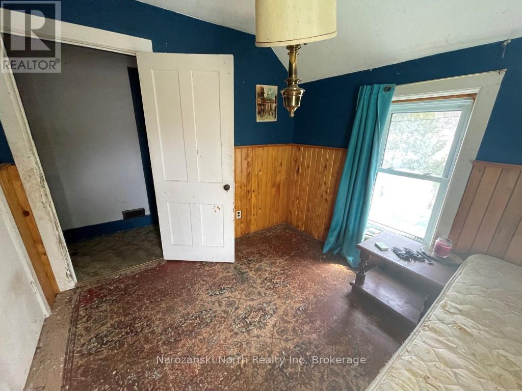 1 Phipps Street, Gore Bay, Ontario  P0P 1H0 - Photo 8 - X12121089