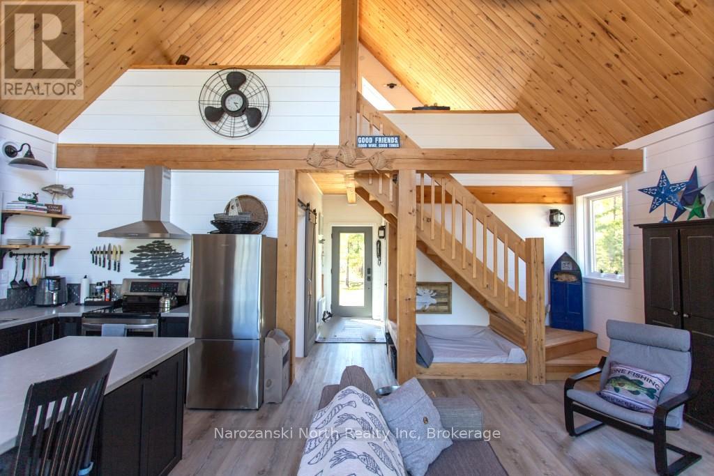 118 B Plouffe Road, French River, Ontario  P0M 2N0 - Photo 6 - X12147001