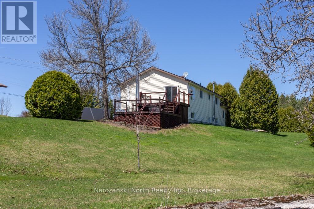 284 Turenne Road, French River, Ontario  P0M 1A0 - Photo 10 - X12156186