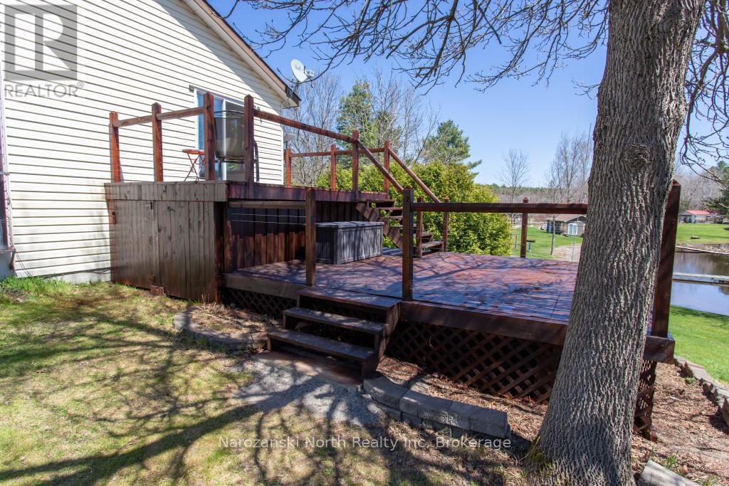 284 Turenne Road, French River, Ontario  P0M 1A0 - Photo 11 - X12156186