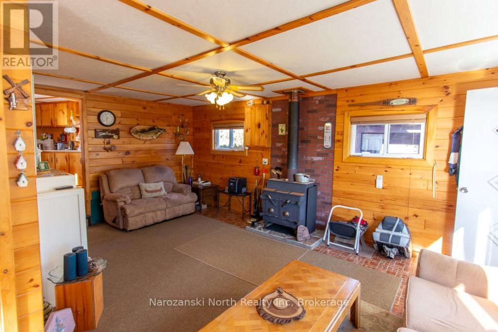0 Pickerel River, Parry Sound Remote Area, Ontario  P0G 1G0 - Photo 10 - X12161514