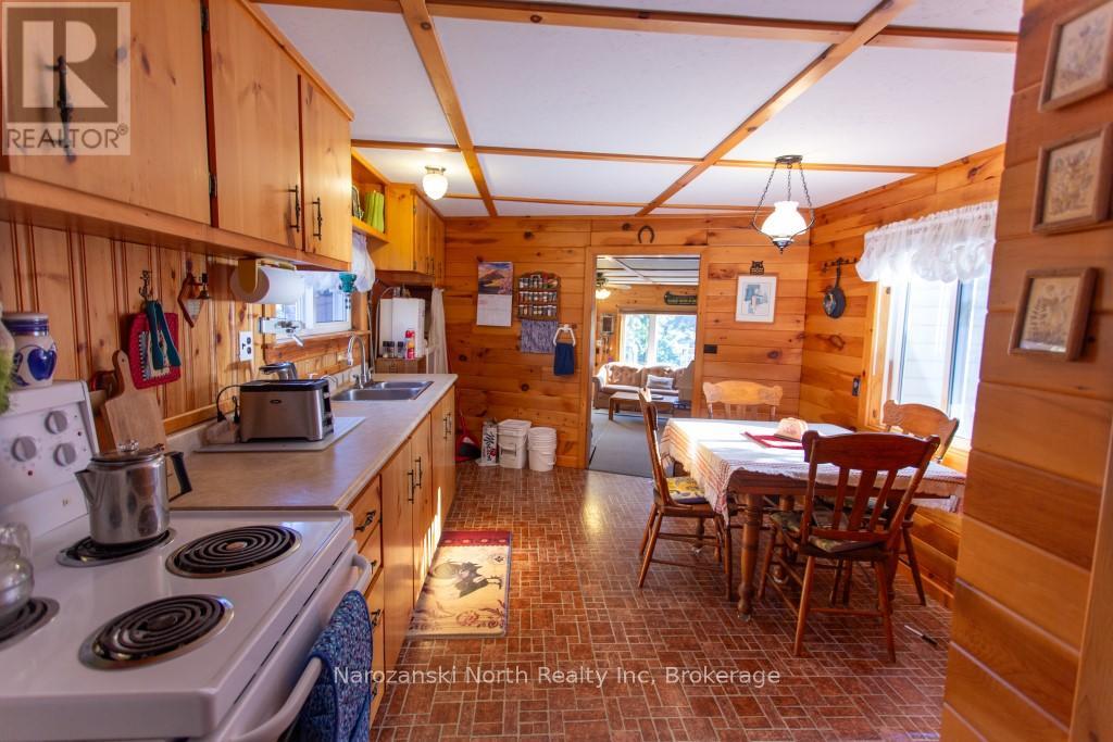 0 Pickerel River, Parry Sound Remote Area, Ontario  P0G 1G0 - Photo 16 - X12161514