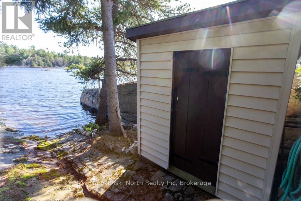 0 Pickerel River, Parry Sound Remote Area, Ontario  P0G 1G0 - Photo 24 - X12161514