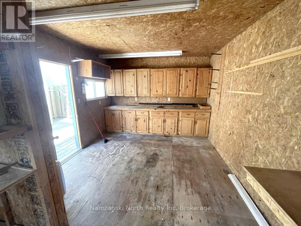 172 Parker Street, West Nipissing, Ontario  P2B 1L3 - Photo 17 - X12163119
