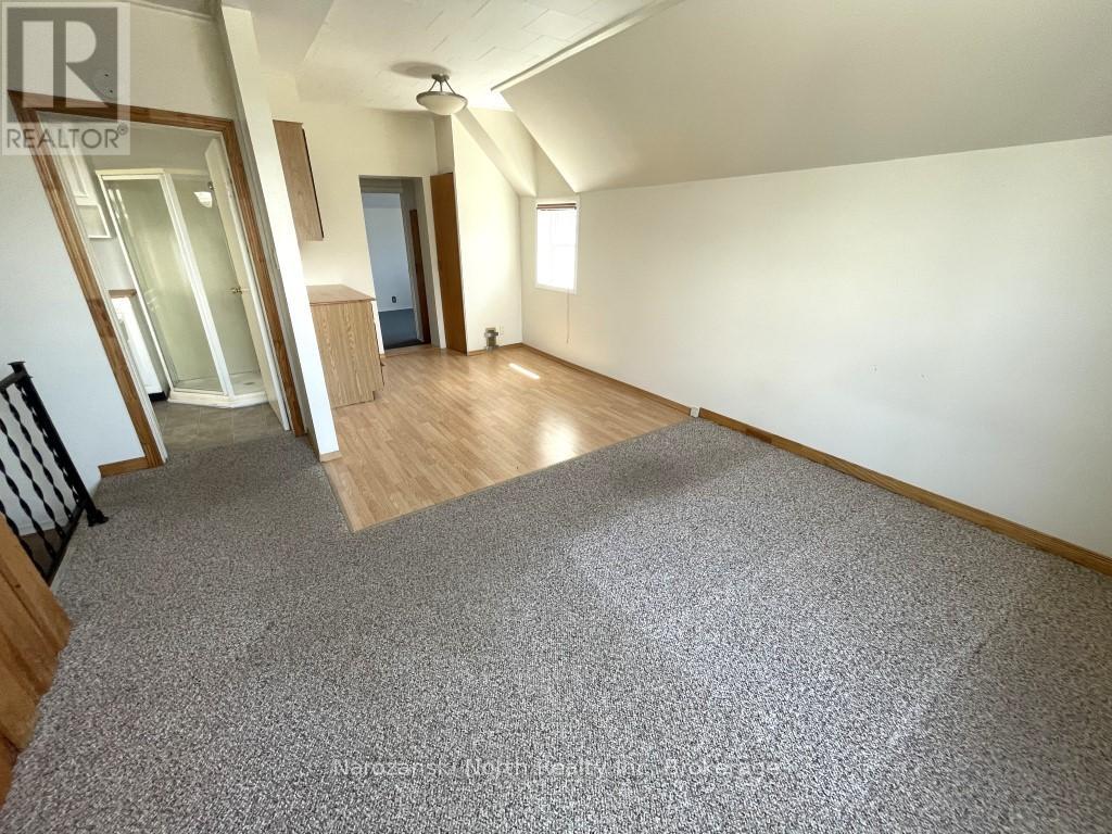 172 Parker Street, West Nipissing, Ontario  P2B 1L3 - Photo 9 - X12163119