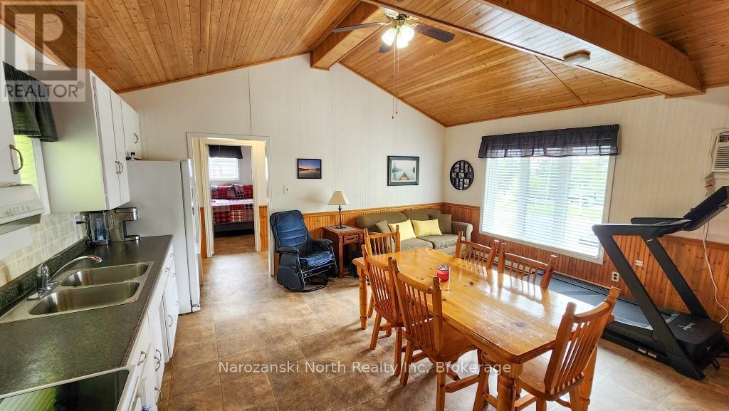 311 Turenne Road, French River, Ontario  P0M 1A0 - Photo 10 - X12213344
