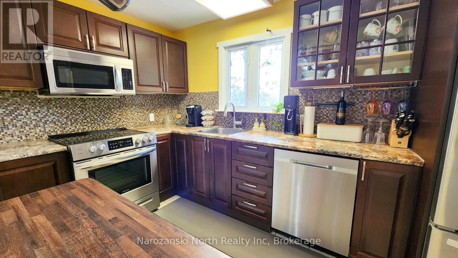 1893 Musky Bay Road, St. Charles, Ontario  P0M 2W0 - Photo 8 - X12221538