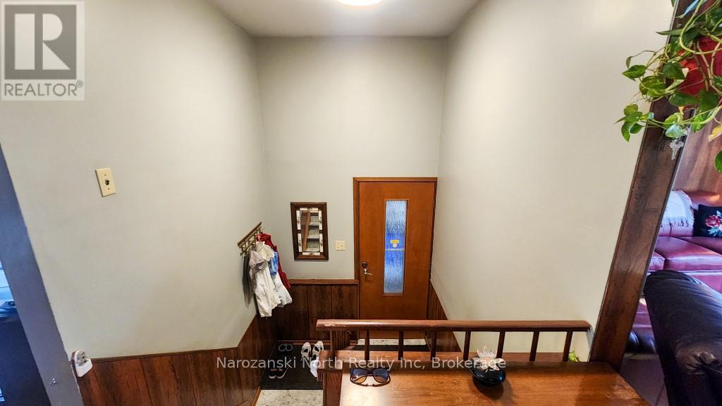 1379 B Owl's Nest Road, French River, Ontario  P0M 1A0 - Photo 6 - X12231806