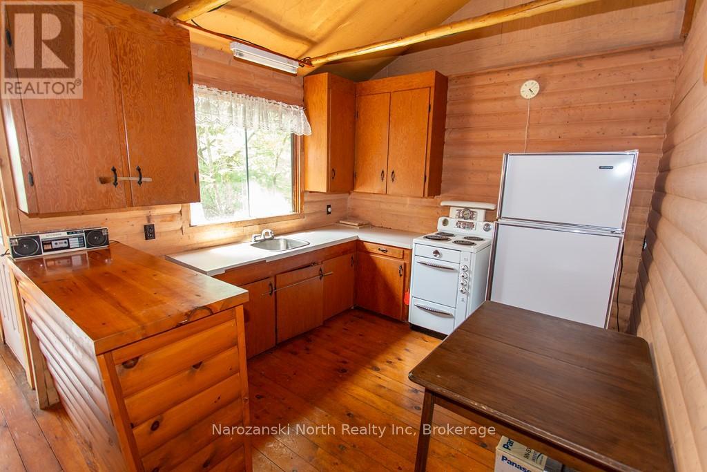 280 Zettler Bay Road, French River, Ontario  P0M 2N0 - Photo 10 - X12294364