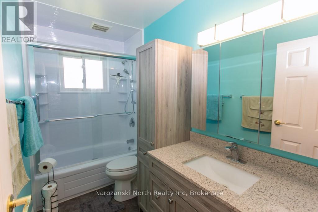 20 Dollard Street, French River, Ontario  P0M 2N0 - Photo 19 - X12297773