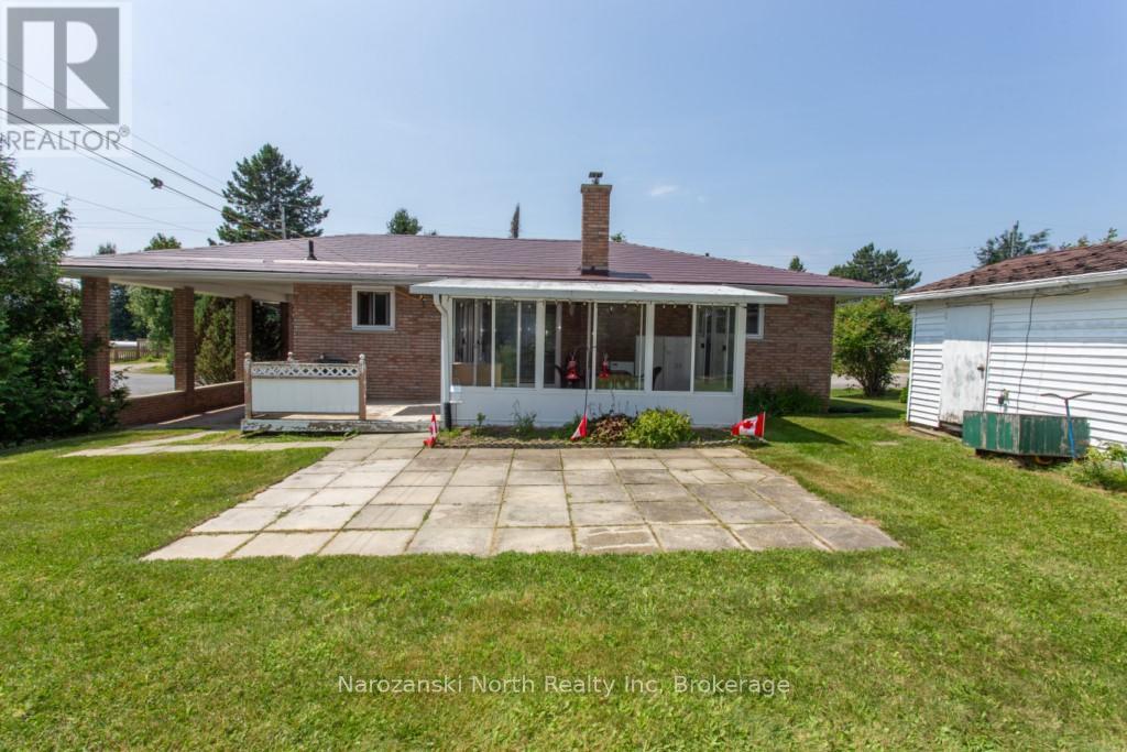 20 Dollard Street, French River, Ontario  P0M 2N0 - Photo 4 - X12297773
