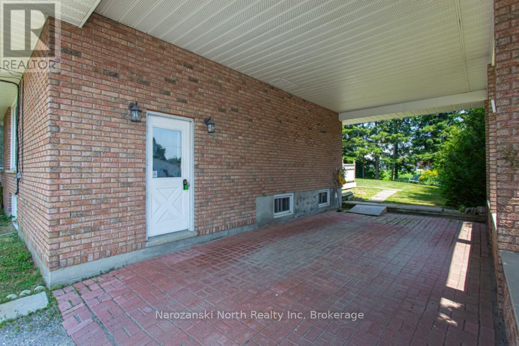 20 Dollard Street, French River, Ontario  P0M 2N0 - Photo 5 - X12297773