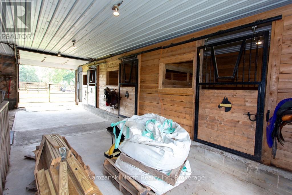 33 Little Brule Road, Markstay-Warren, Ontario  P0M 2W0 - Photo 35 - X12342686