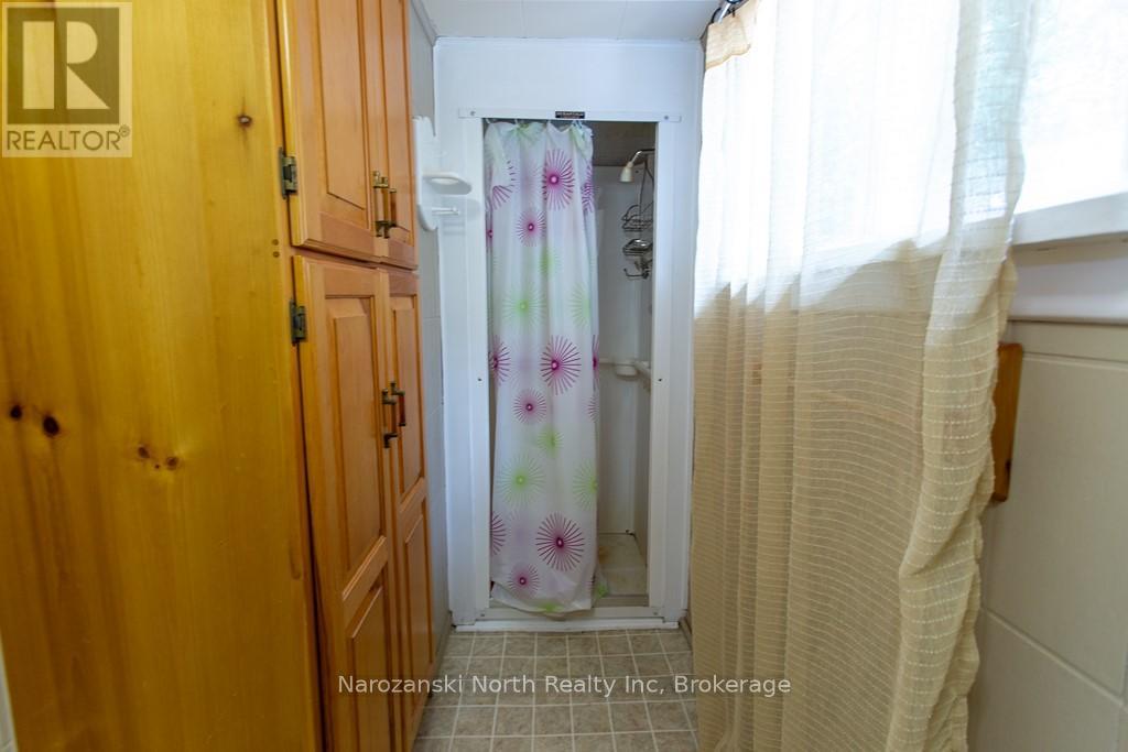 118a Plouffe Road, French River, Ontario  P0M 2N0 - Photo 15 - X12346208