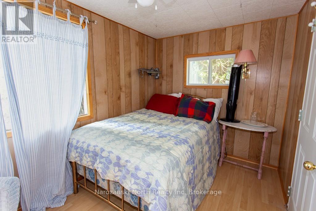 118a Plouffe Road, French River, Ontario  P0M 2N0 - Photo 18 - X12346208
