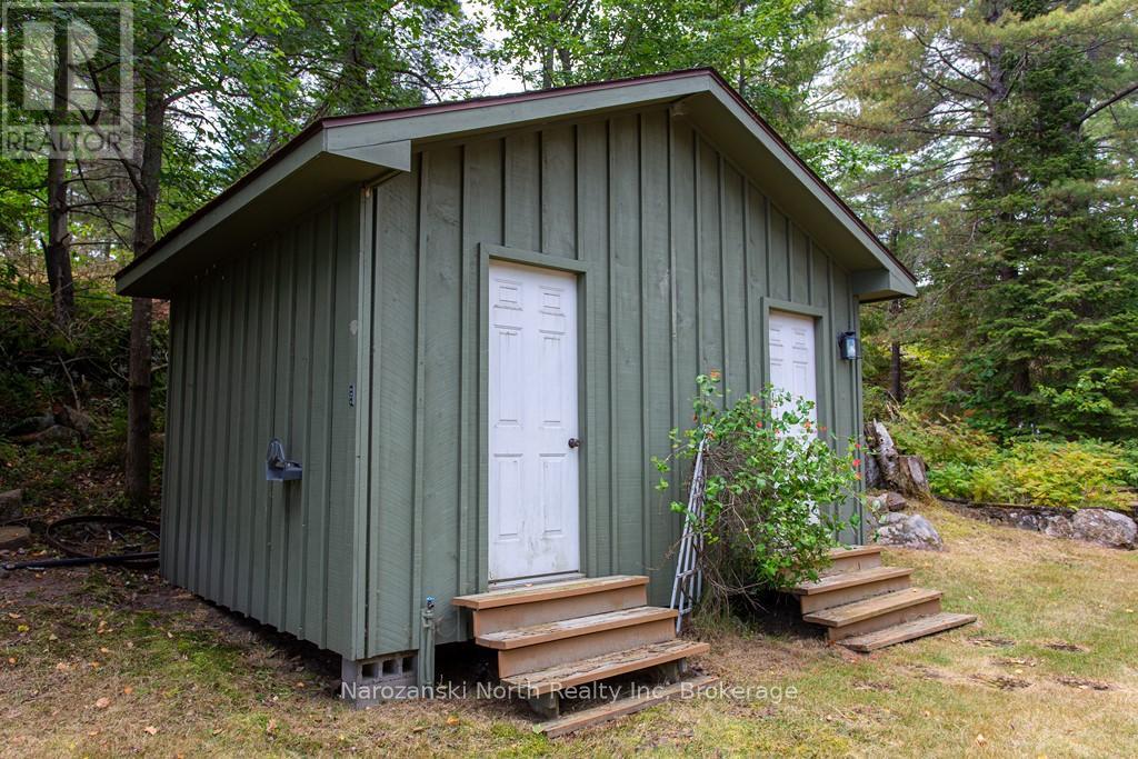 118a Plouffe Road, French River, Ontario  P0M 2N0 - Photo 22 - X12346208