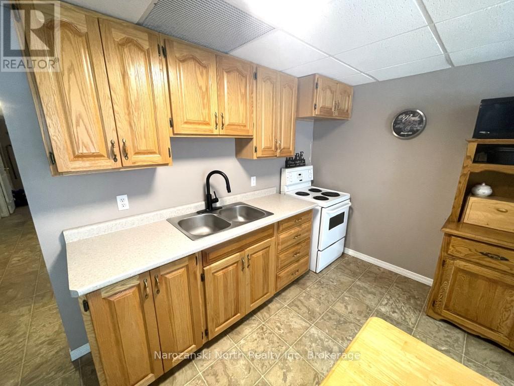 30 Presquille Road, French River, Ontario  P0M 1A0 - Photo 24 - X12370985