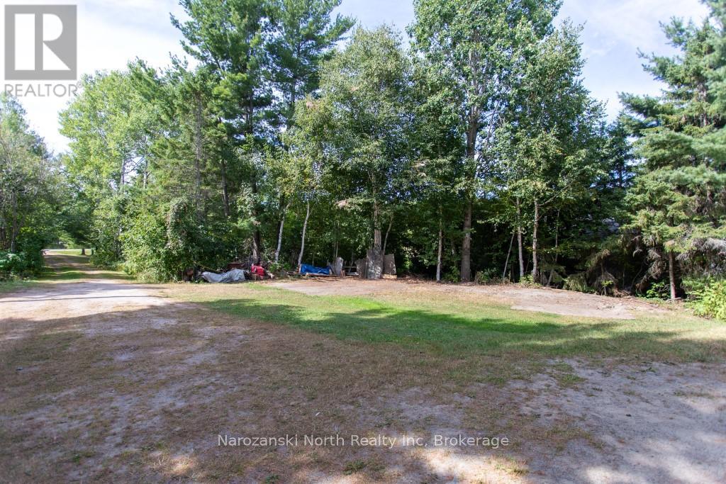 64 Leger Road, French River, Ontario  P0M 1A0 - Photo 5 - X12386719