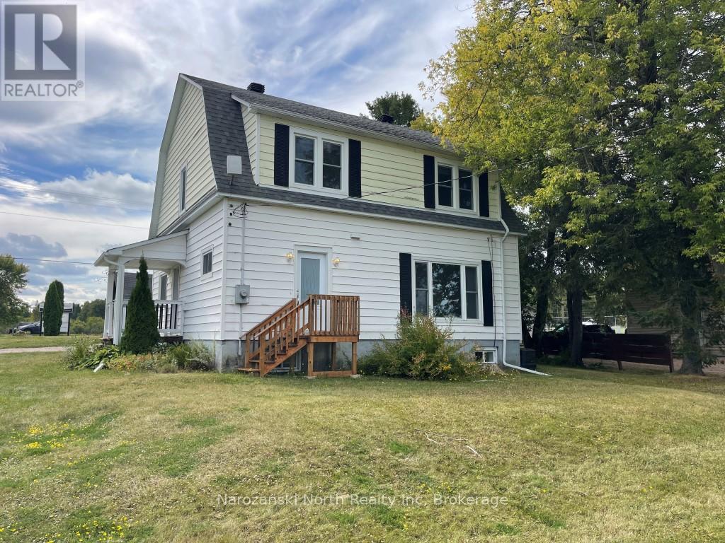 1 Lahaie Street, French River, Ontario  P0M 2N0 - Photo 33 - X12402118