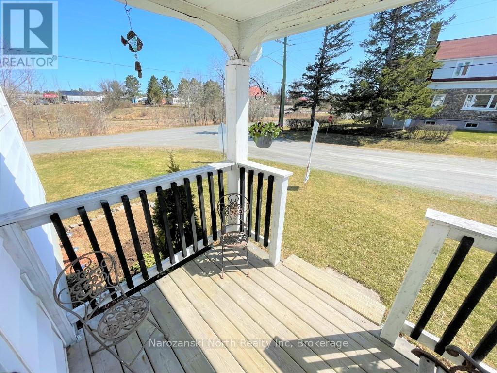 1 Lahaie Street, French River, Ontario  P0M 2N0 - Photo 4 - X12402118