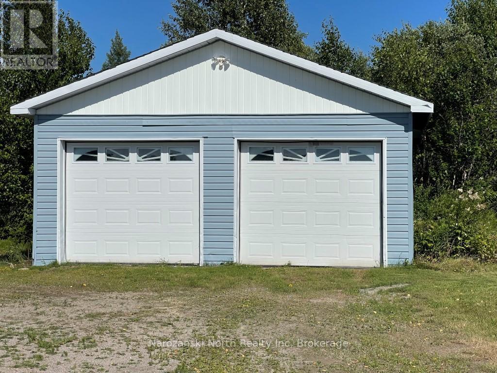 2855 64 Highway, French River, Ontario  P0M 2N0 - Photo 25 - X12415067