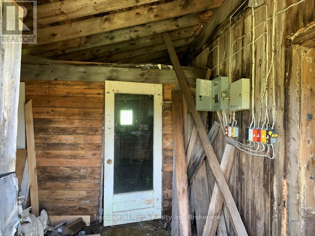 2855 64 Highway, French River, Ontario  P0M 2N0 - Photo 27 - X12415067