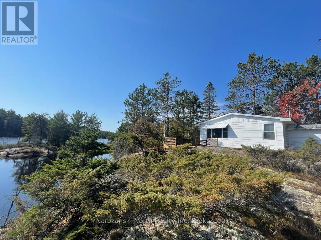 1096 East Road E, West Nipissing, Ontario  K6H 5R5 - Photo 1 - X12468845