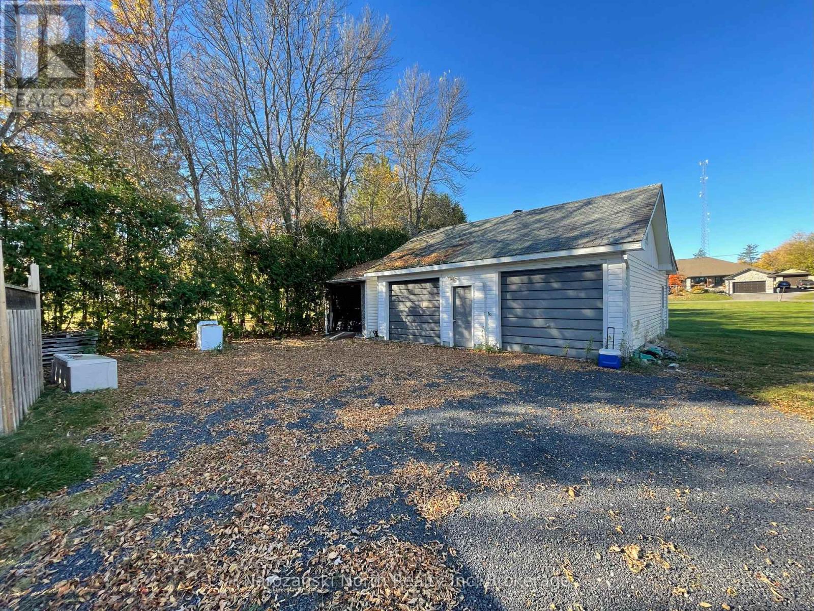 11 John Street, St. Charles, Ontario  P0M 2W0 - Photo 2 - X12469974