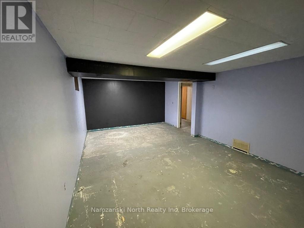 11 John Street, St. Charles, Ontario  P0M 2W0 - Photo 26 - X12469974