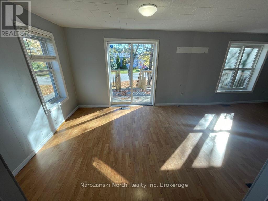 11 John Street, St. Charles, Ontario  P0M 2W0 - Photo 6 - X12469974