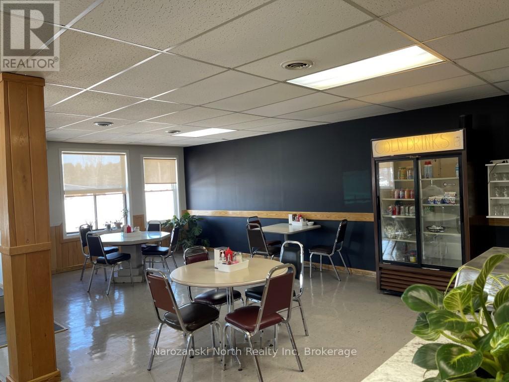 8 St David Street, French River, Ontario  P0M 2N0 - Photo 8 - X12521546