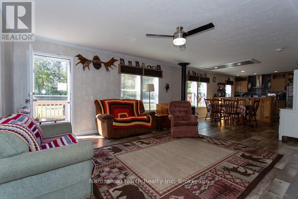 4560 Hwy 11 Highway N, Temagami, Ontario  P0H 2H0 - Photo 13 - X12572598