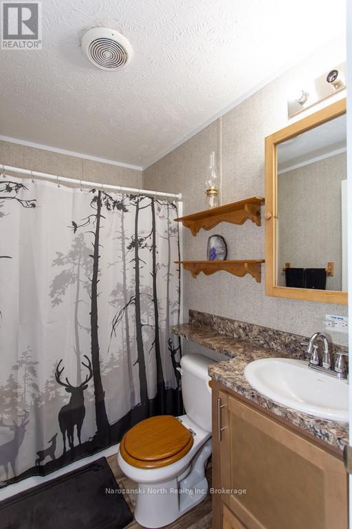 4560 Hwy 11 Highway N, Temagami, Ontario  P0H 2H0 - Photo 18 - X12572598