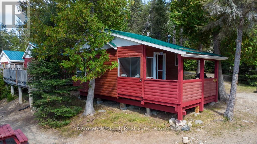 4560 Hwy 11 Highway N, Temagami, Ontario  P0H 2H0 - Photo 8 - X12572598
