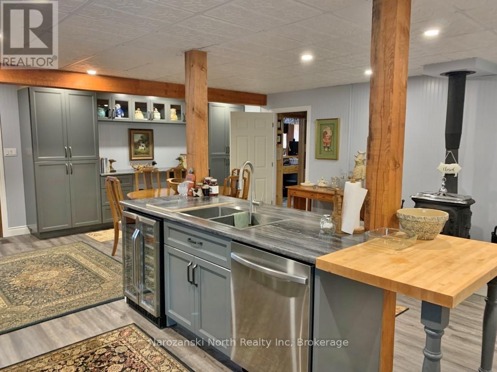 25 Pine Ridge Road, French River, Ontario  P0M 1A0 - Photo 19 - X12583382