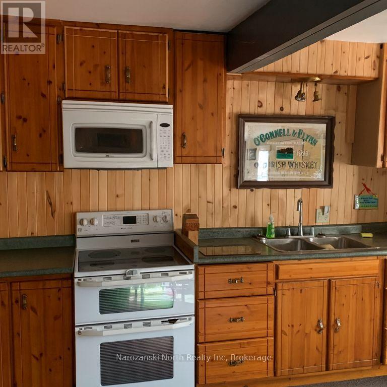 25 Pine Ridge Road, French River, Ontario  P0M 1A0 - Photo 42 - X12583382