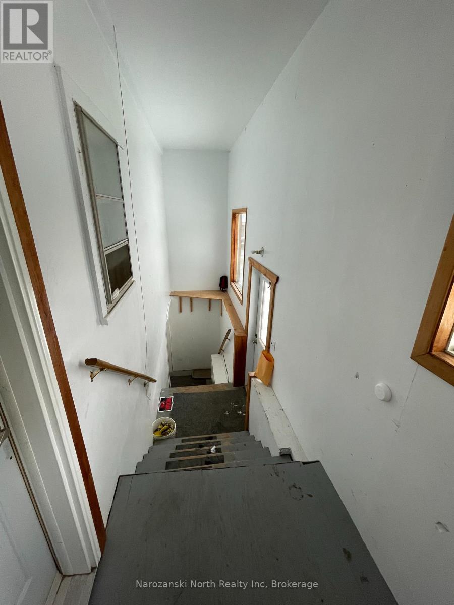 16 Notre Dame Street W, French River, Ontario  P0M 2N0 - Photo 13 - X12610176