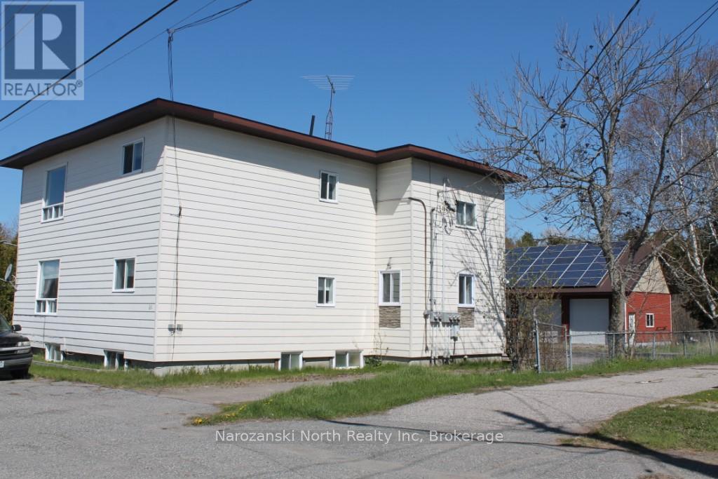 16 Notre Dame Street W, French River, Ontario  P0M 2N0 - Photo 2 - X12610176