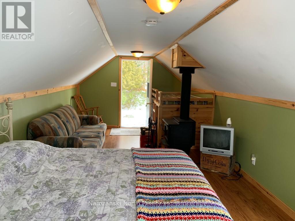 151b Du Lac Avenue, West Nipissing, Ontario  P0H 1R0 - Photo 22 - X12637516