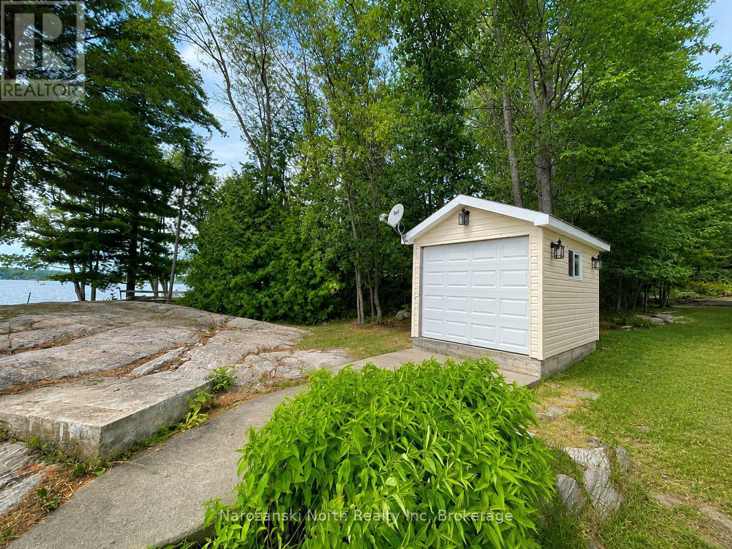 151b Du Lac Avenue, West Nipissing, Ontario  P0H 1R0 - Photo 24 - X12637516