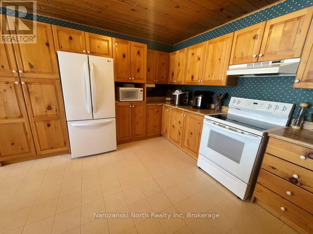 57 Lise Street, French River, Ontario  P0M 1A0 - Photo 11 - X12658908